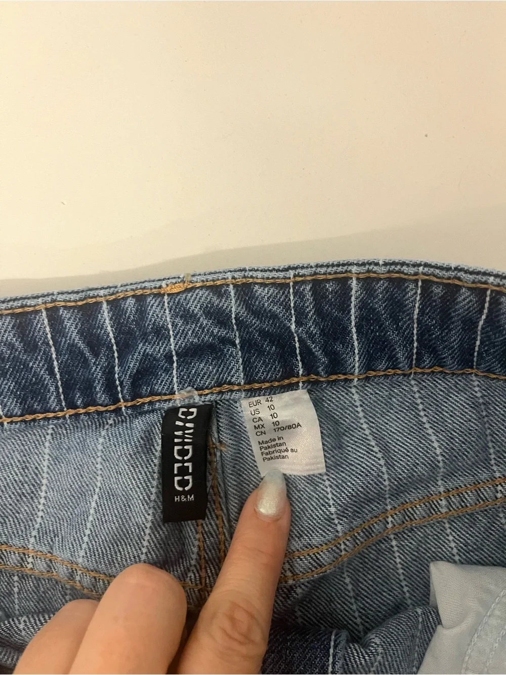 H&M Divided Pinstripe Straight Leg Jeans Size 10 Blue Denim